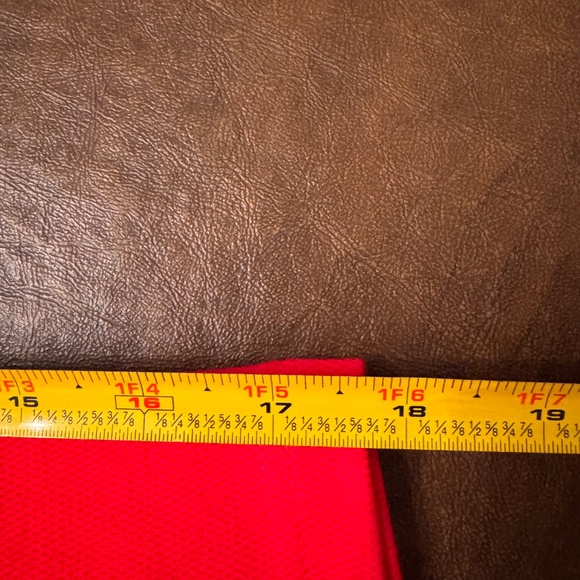 WOMENS - TAMPA BAY BUCCANEERS NFL JERSEY - SIZE XL - Picture 12 of 15